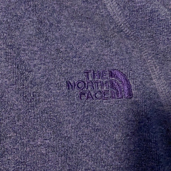 The North Face hoodie - Medium - Picture 2 of 6